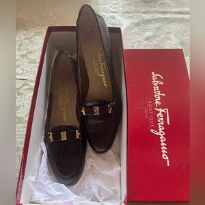 *SOLD* Vintage Salvatore Ferragamo Women’s Shoes